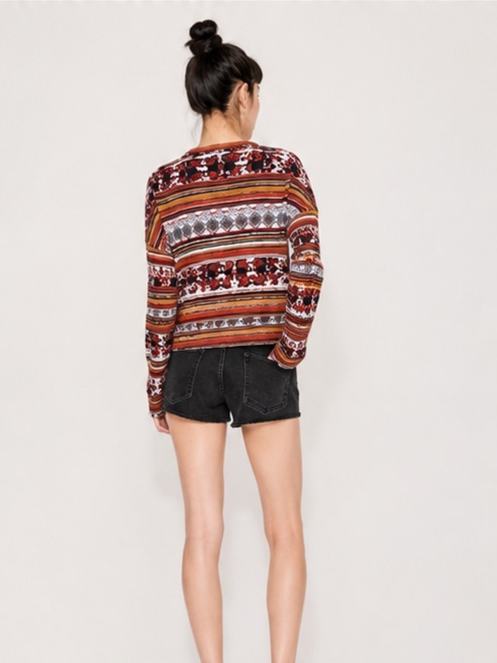Zara Long Sleeve Red and Orange Graphic Top Size Small - Picture 3 of 8